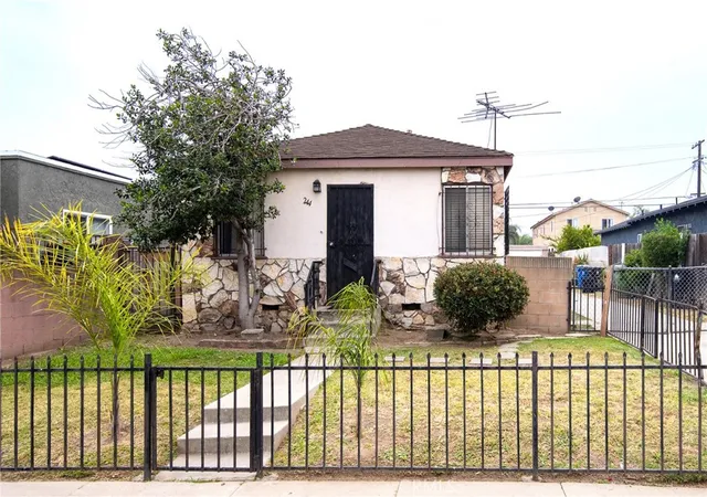 Photo 2 of Multi family home for sale at 244 East 118th, Los Angeles, CA 90061 | MLS# DW26096449 | Listing updated on 2026-05-31