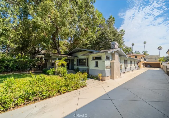 Photo 1 of Multi family home for sale at 580 N Holliston Ave, Pasadena, CA 91106 | MLS# PW26096741 | Listing updated on 2026-05-20