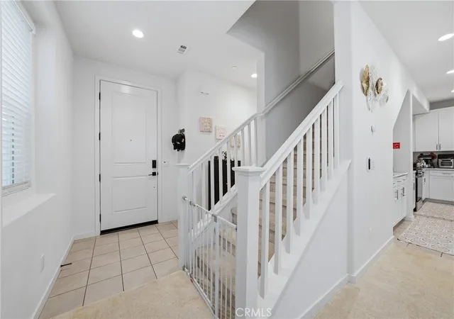 5th image of 16084 Jamie Ln #1, Fontana, CA 92336 | MLS# IV26095014
