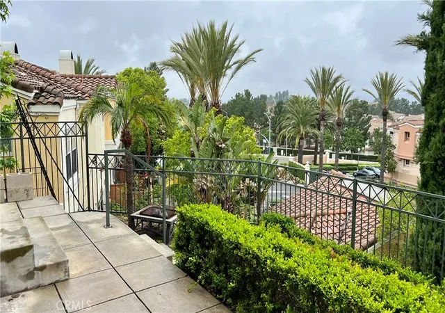 5th image of 1000 S Volterra, Anaheim, CA 92808 | MLS# PW26095664