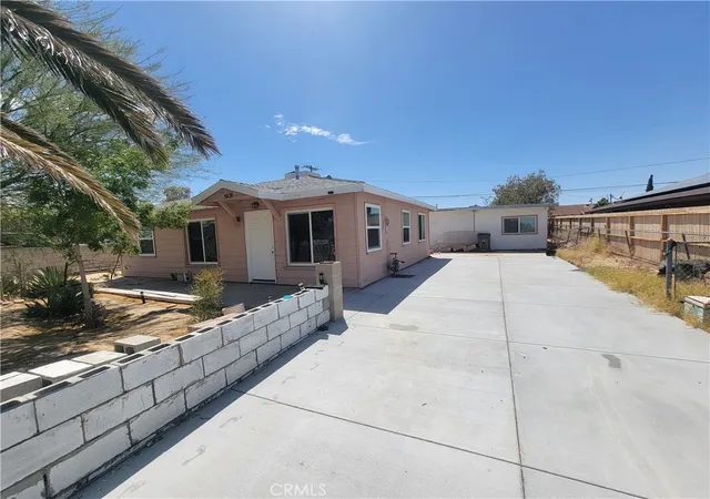 Homes for sale in 29 Palms, CA | 5636 Mariposa Ave, 29 Palms, CA 92277 | MLS# IV26096510