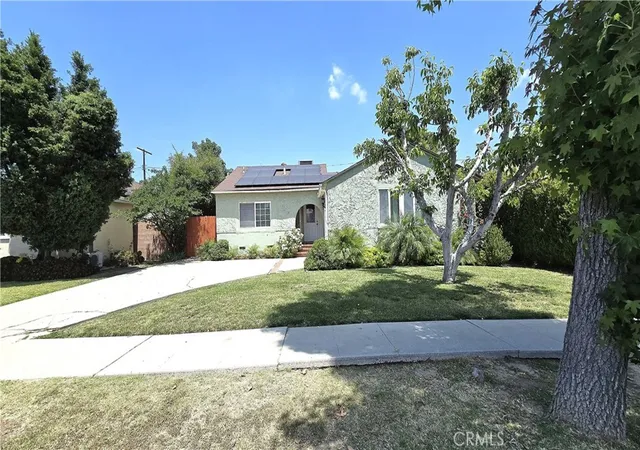 Homes for sale in Reseda, CA | 19361 Welby Wy, Reseda, CA 91335 | MLS# SR26096684