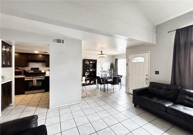 Homes for sale in Compton, CA | 820 W Compton, Compton, CA 90220