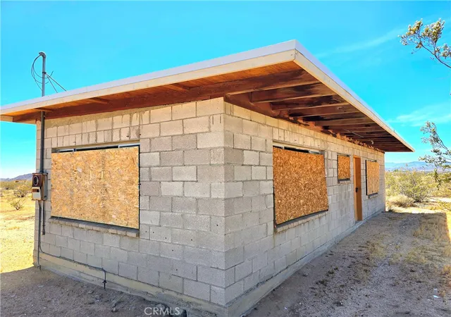 2nd image of 1440 Mcgarry, Joshua Tree, CA 92252 | MLS# JT26096784