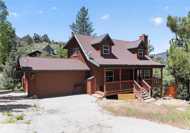 Homes for sale in Pine Mountain Club, CA | 2005 Zermatt Dr, Pine Mountain Club, CA 93222 | MLS# SR26092516