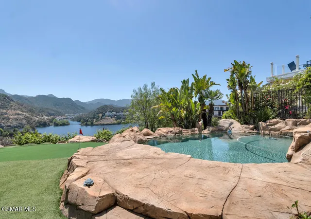 Homes for sale in Westlake Village, CA | 506 Cricketfield Ct, Westlake Village, CA 91361 | MLS# 226002060