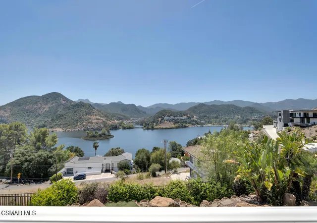 Homes for sale in Westlake Village, CA | 506 Cricketfield Ct, Westlake Village, CA 91361 | MLS# 226002060