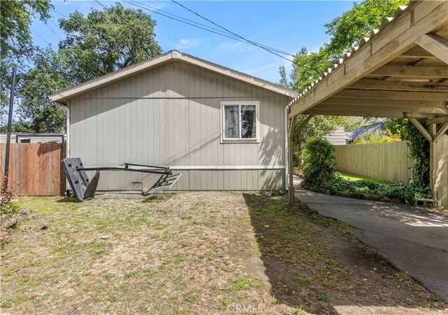 Homes for sale in Upper Lake, CA | 2600 Lakeshore, Upper Lake, CA 95485 | MLS# LC26096725