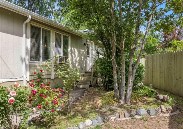 Homes for sale in Upper Lake, CA | 2600 Lakeshore, Upper Lake, CA 95485 | MLS# LC26096725
