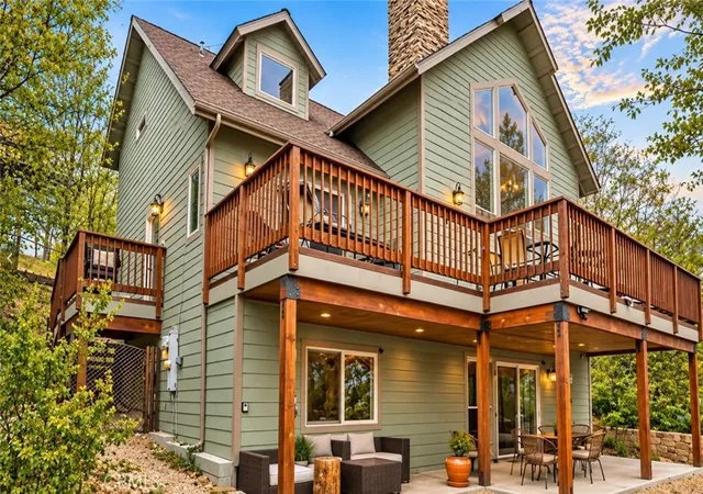 Photo 1 of Single family home for sale at 756 Brentwood, Lake Arrowhead, CA 92352 | MLS# CV26096913 | Listing updated on 2026-10-10