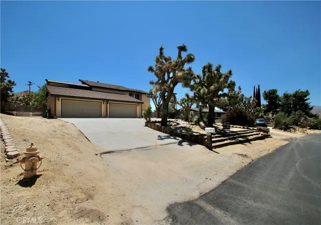Homes for sale in Yucca Valley, CA | 56563 Golden Bee, Yucca Valley, CA 92284 | MLS# JT26096832