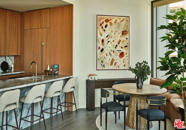 2nd image of 211 W Elm Ct #9D, Los Angeles, CA 90067 | MLS# 26829613