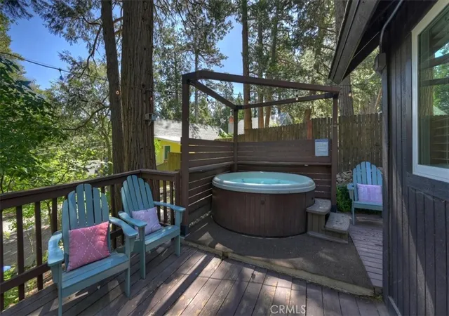 Homes for sale in Crestline, CA | 669 Knoll, Crestline, CA 92325 | MLS# IG26096776