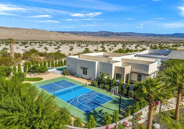 Homes for sale in Rancho Mirage, CA | 2 Iridium Wy, Rancho Mirage, CA 92270 | MLS# 219147380DA