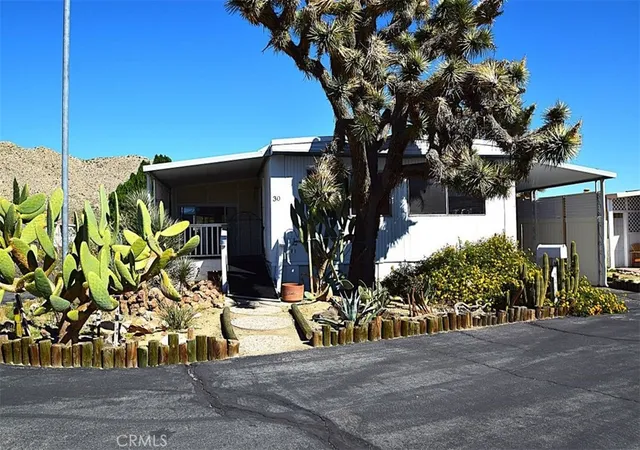 Homes for sale in Yucca Valley, CA | 56254 29 Palms Hwy #30, Yucca Valley, CA 92284 | MLS# JT26097007