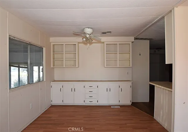 5th image of 56254 29 Palms Hwy #30, Yucca Valley, CA 92284 | MLS# JT26097007