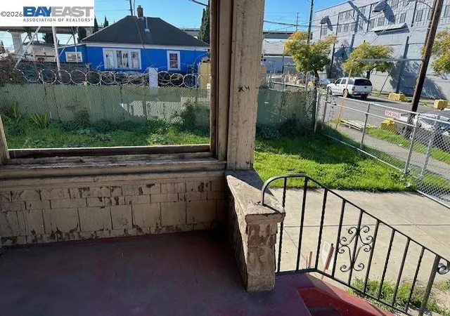 28th image of 1024 50th Ave, Oakland, CA 94601 | MLS# 41133480