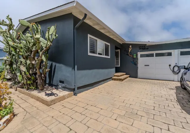 Homes for sale in Pacifica, CA | 1223 Lerida Wy, Pacifica, CA 94044 | MLS# ML82045808