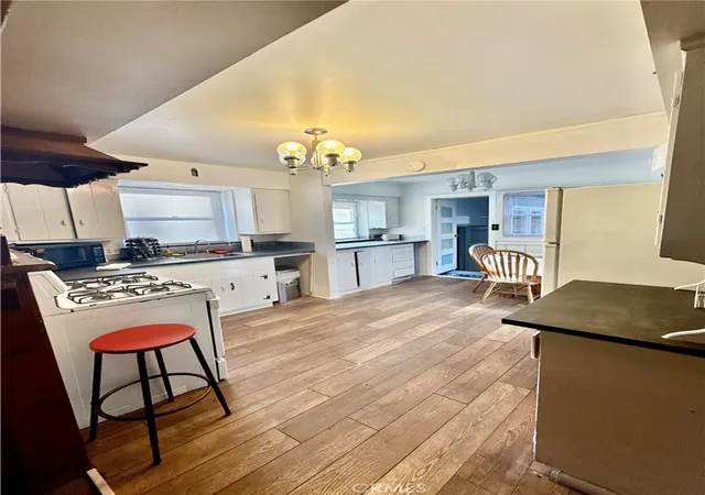 Photo 4 of House for sale at 345 W Sherwood, Big Bear City, CA 92314 | MLS# DW26097064 | Listing updated on 2026-05-11
