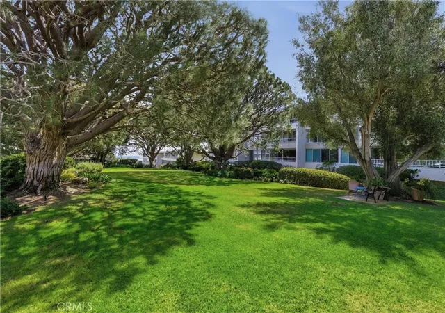 2nd image of 32653 Seagate, Rancho Palos Verdes, CA 90275