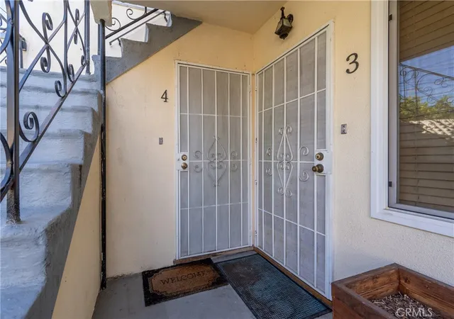 2nd image of 4579 Ambrose Ave #4, Los Angeles, CA 90027 | MLS# GD26097086