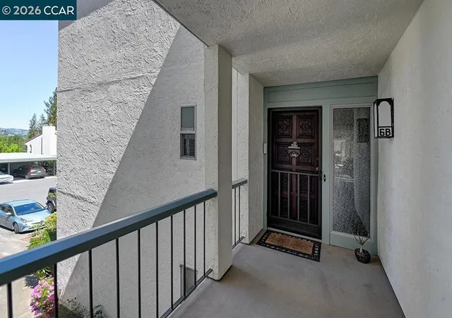 3rd image of 1501 Ptarmigan Dr, Walnut Creek, CA 94595