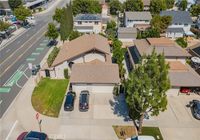 3rd image of 2229 Ponderosa, Santa Ana, CA 92705 | MLS# OC26097142