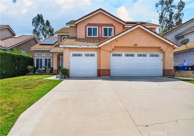 Homes for sale in Jurupa Valley, CA | 7726 Whitney Dr, Jurupa Valley, CA 92509 | MLS# IG26097056