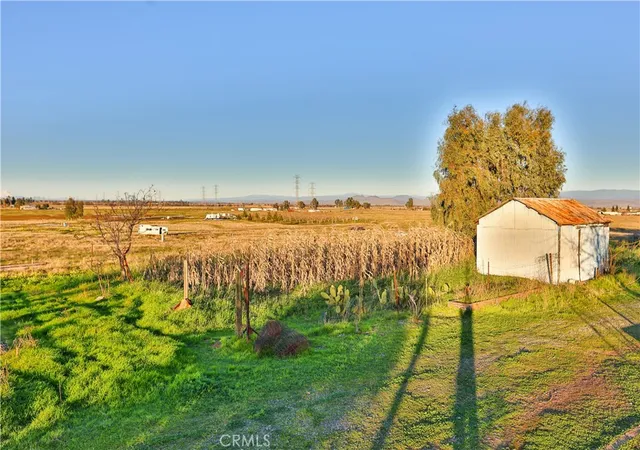 3rd image of 10825 Paskenta Rd, Red Bluff, CA 96080 | MLS# SN26097273