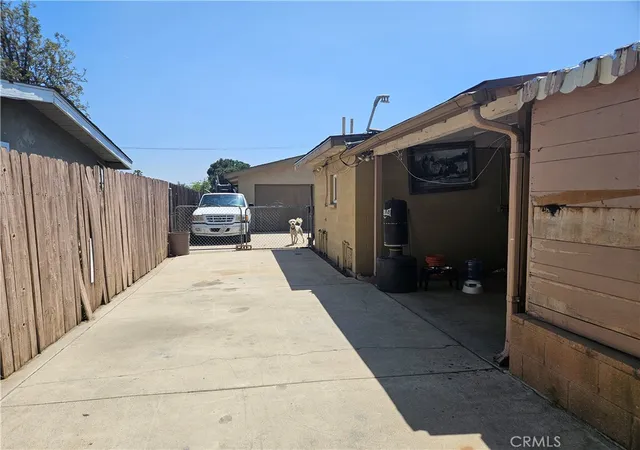 Homes for sale in Rialto, CA | 537 E 3rd, Rialto, CA 92376 | MLS# OC26097296