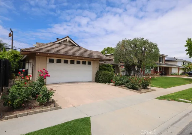 Homes for sale in Costa Mesa, CA | 2825 Shantar, Costa Mesa, CA 92626 | MLS# LG26086394