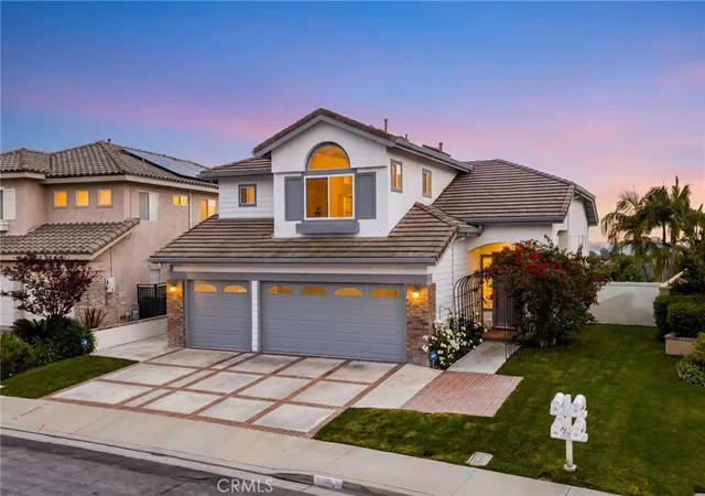 Homes for sale in Lake Forest, CA | 51 La Perla, Lake Forest, CA 92610 | MLS# IG26096357