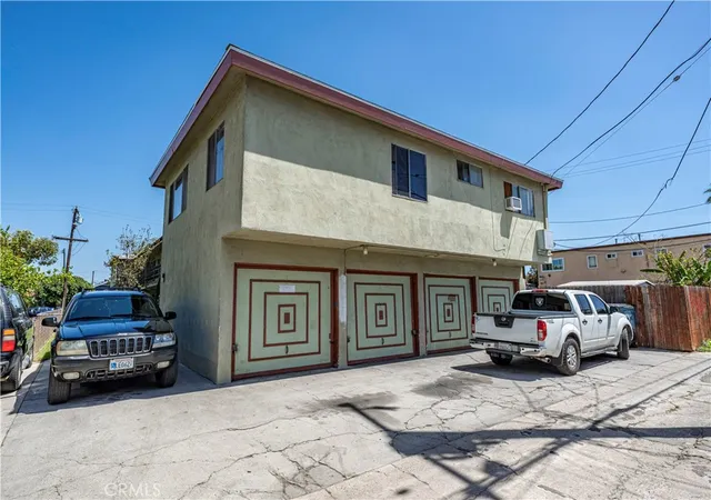 Homes for sale in Long Beach, CA | 437 Bonito, Long Beach, CA 90802 | MLS# PW26097344