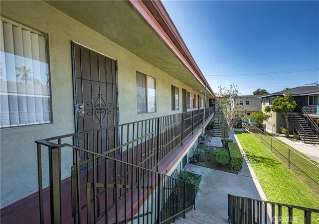 Homes for sale in Long Beach, CA | 437 Bonito, Long Beach, CA 90802 | MLS# PW26097344
