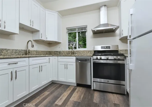 3rd image of 17846 Palora, Encino, CA 91316 | MLS# SR26093430