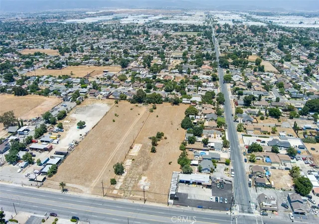 3rd image of 17858 Foothill Blvd, Fontana, CA 92335 | MLS# GD26097506