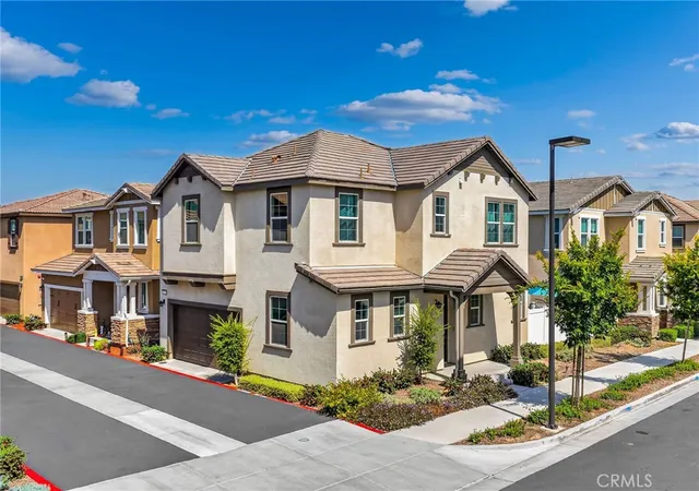 2nd image of 40540 Melrose Dr, Temecula, CA 92591 | MLS# SW26096271