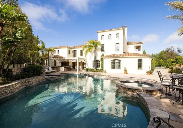 Photo 2 of Mansion for sale at 24 Morning Light, Newport Coast, CA 92657 | MLS# NP26091009 | Listing updated on 2026-06-10
