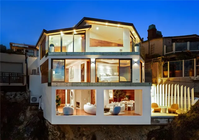 2nd image of 2049 Ocean Wy, Laguna Beach, CA 92651 | MLS# LG26096969