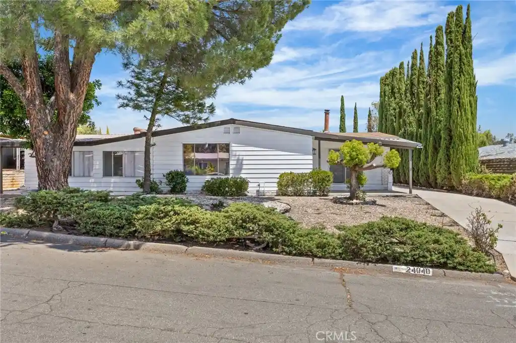 Photo 1 of Sale Pending at 24040 Wheatfield, Wildomar, CA 92595 | MLS# IV26096444 | Listing updated on 2026-10-08