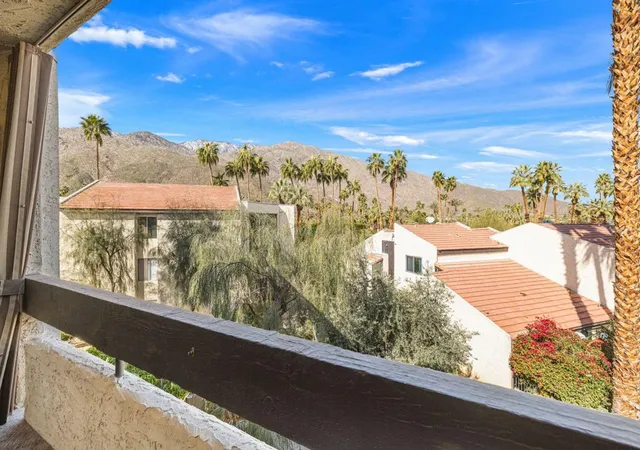 Homes for sale in Palm Springs, CA | 1552 S Camino Real, Palm Springs, CA 92264
