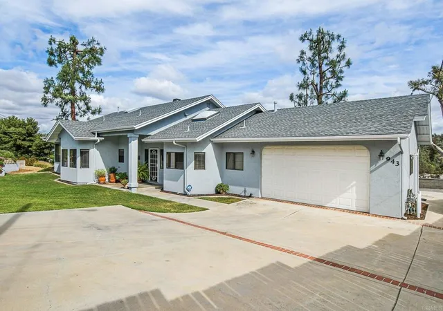 Homes for sale in El Cajon, CA | 943 Dennstedt Pl, El Cajon, CA 92020 | MLS# PTP2603415