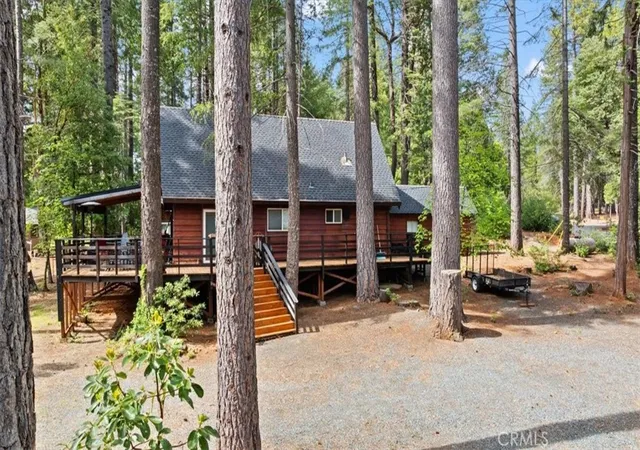 Homes for sale in Clipper Mills, CA | 6231 Merry, Clipper Mills, CA 95930 | MLS# OR26097617