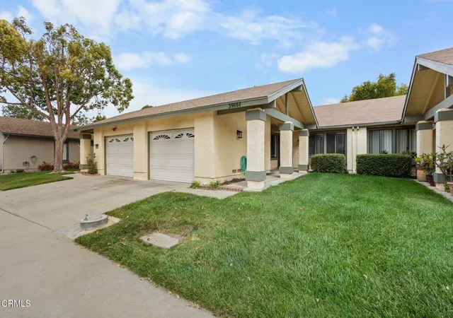2nd image of 39107 Village 39, Camarillo, CA 93012 | MLS# V1-36220