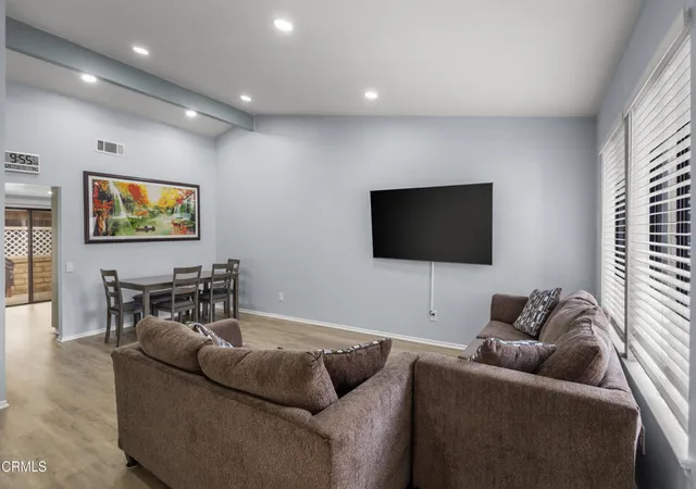 4th image of 39107 Village 39, Camarillo, CA 93012 | MLS# V1-36220