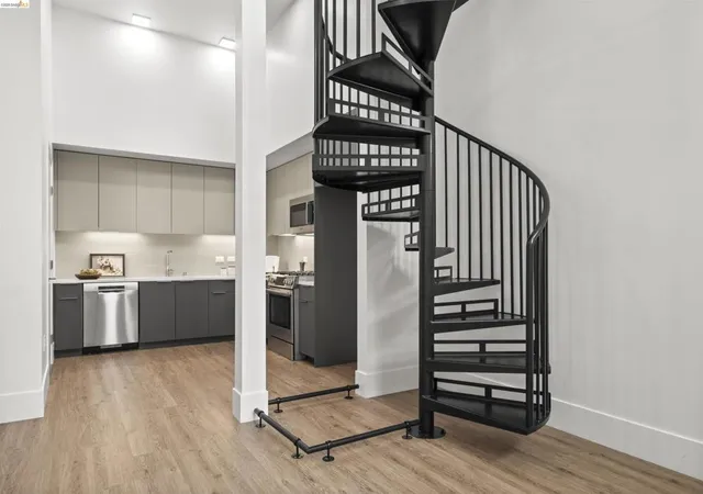 5th image of 1545 32Nd St, Oakland, CA 94608