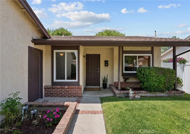 Homes for sale in Newhall, CA | 24419 Denise, Newhall, CA 91321 | MLS# SR26097814