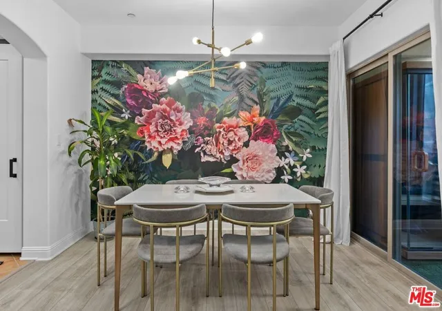 5th image of 5037 Rosewood Ave #101, Los Angeles, CA 90004 | MLS# 26828883