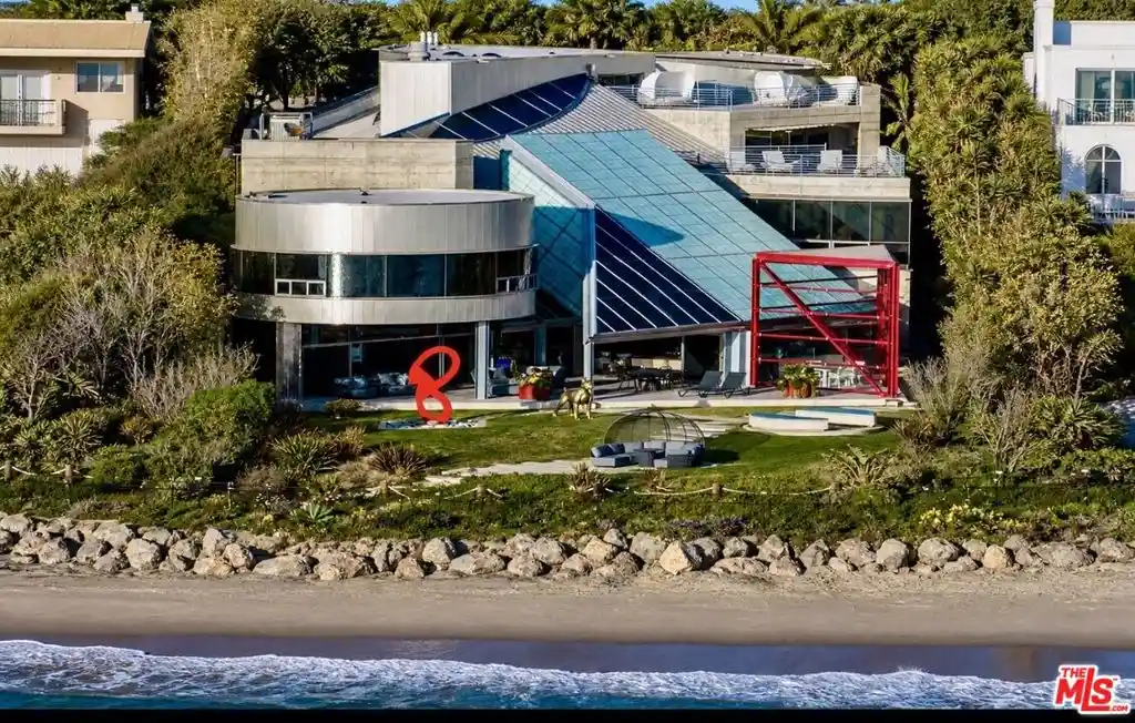 Photo 1 of Mansion for sale at 41800 Pacific Coast Hwy, Malibu, CA 90265 | MLS# 26829227 | Listing updated on 2026-08-27