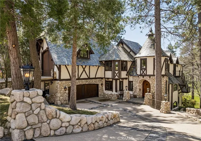 1st image of 747 Brentwood, Lake Arrowhead, CA 92352 | MLS# IG26070868